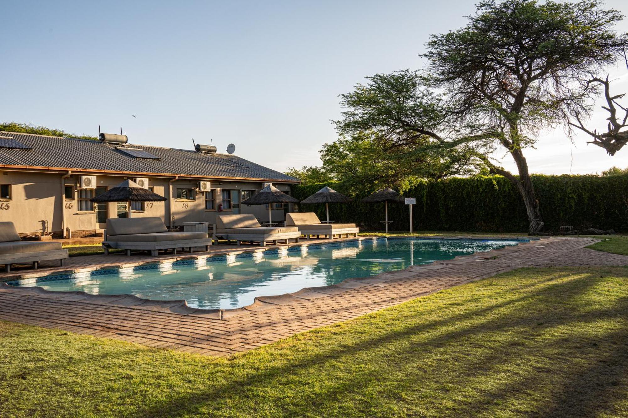 Kuruman Lodge Экстерьер фото